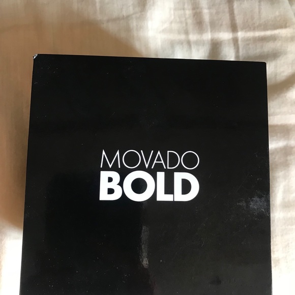 Movado Bold silver watch brand new - Picture 3 of 3